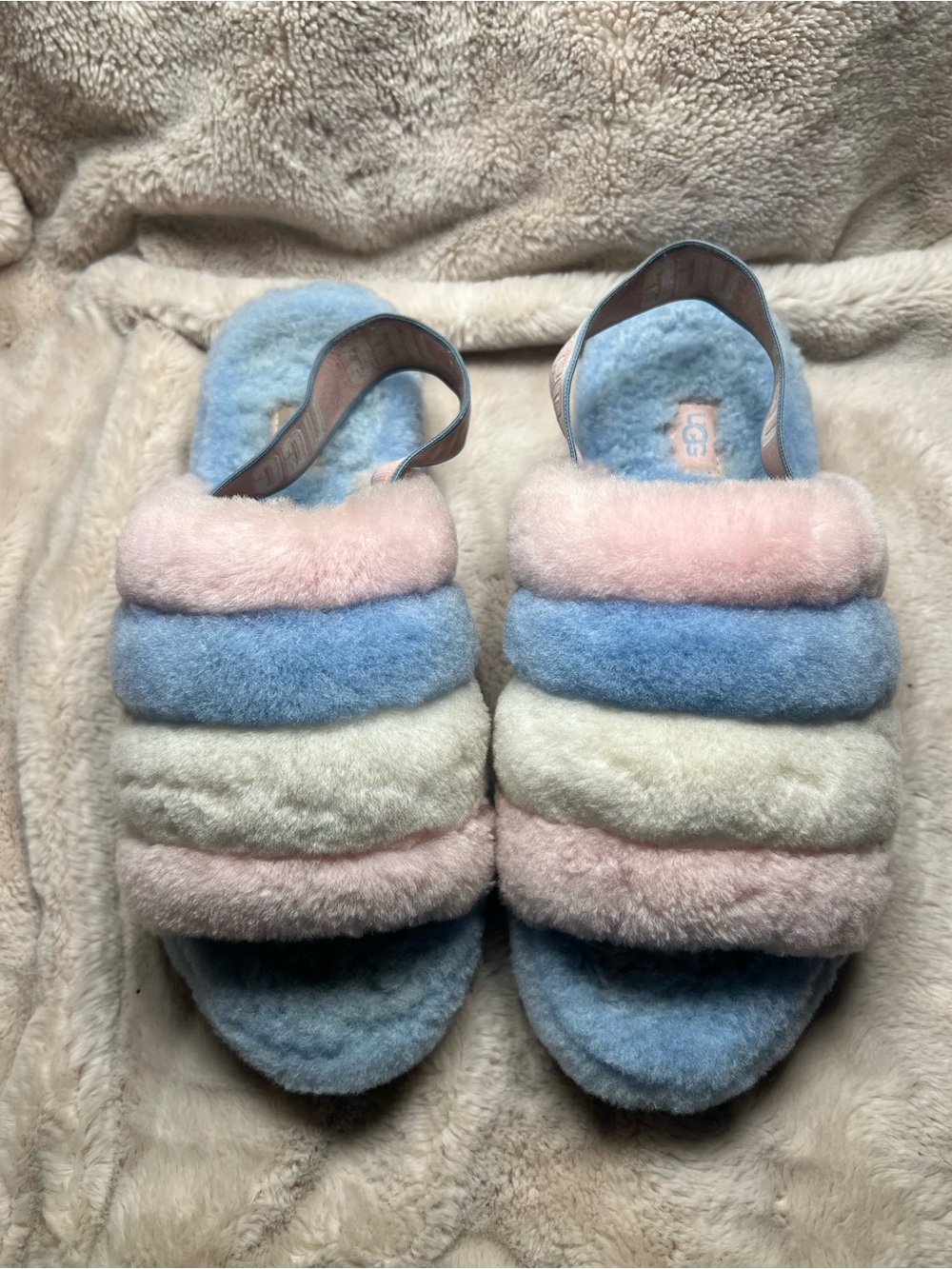 pastel UGG Fluff Yeah Slide sandals Size 10